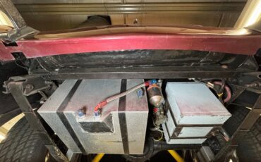 Ford-Deluxe-1940-Ruby-Red-Pearl-Black-47