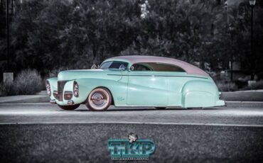 Ford-Deluxe-1941-14