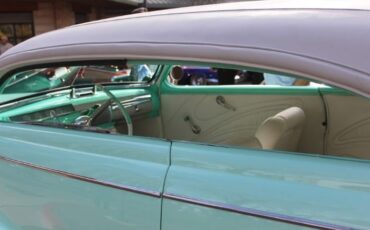 Ford-Deluxe-1941-19