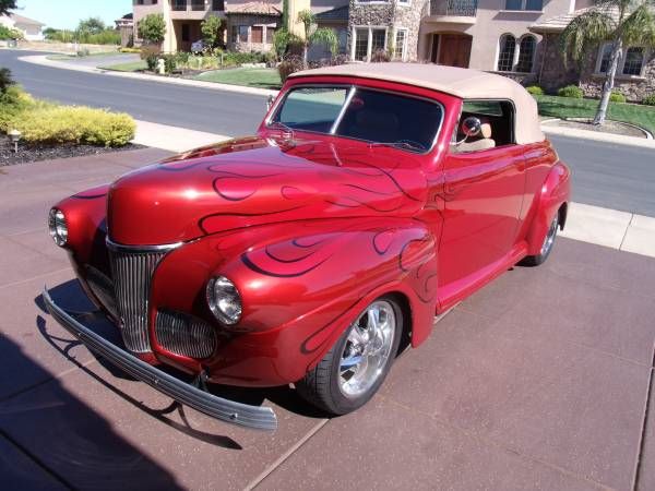 Ford-Deluxe-1941-2