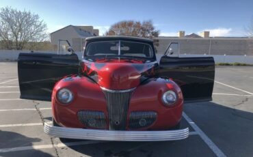 Ford-Deluxe-1941-5
