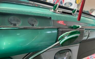 Ford-Deluxe-1941-9