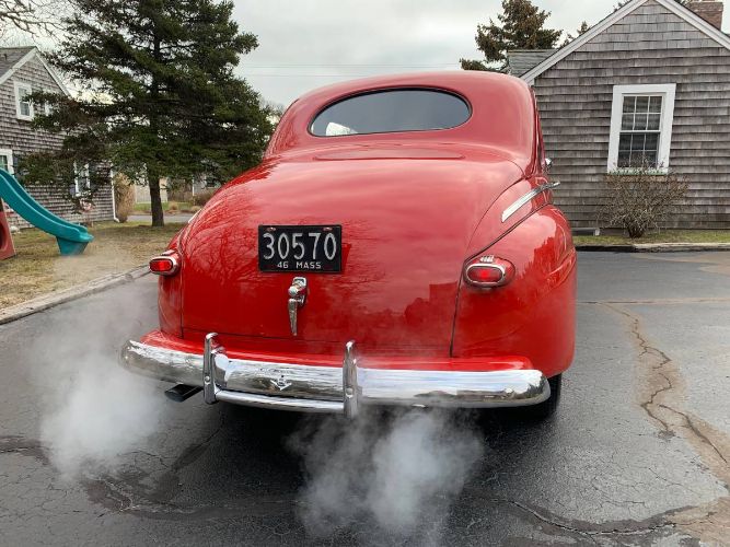 Ford-Deluxe-1946-5