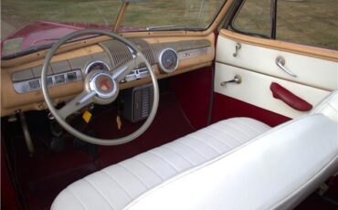 Ford-Deluxe-1947-Convertible-1