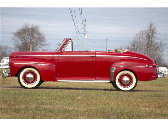 Ford-Deluxe-1947-Convertible-13
