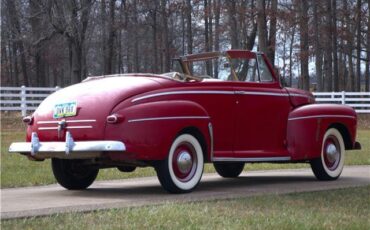Ford-Deluxe-1947-Convertible-16