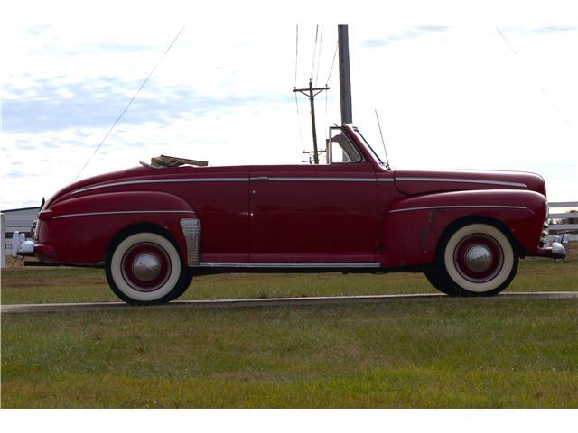 Ford-Deluxe-1947-Convertible-17