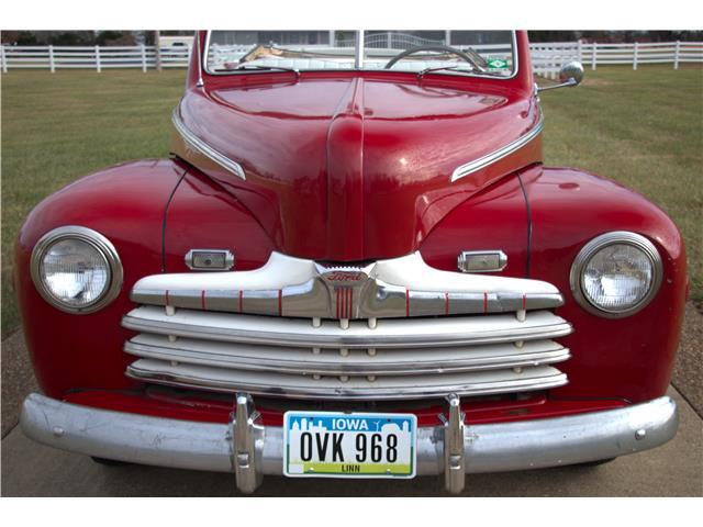 Ford-Deluxe-1947-Convertible-19