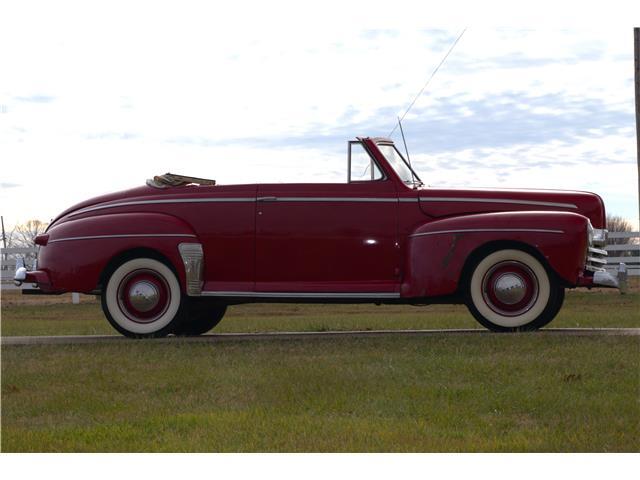 Ford-Deluxe-1947-Convertible-29