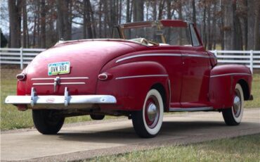 Ford-Deluxe-1947-Convertible-4
