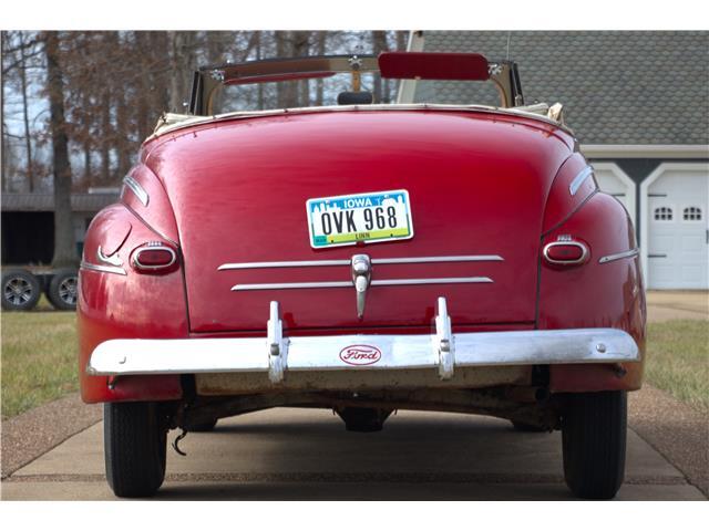 Ford-Deluxe-1947-Convertible-5