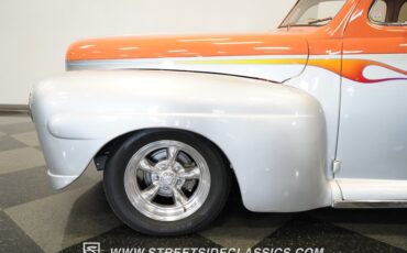 Ford-Deluxe-1947-Tangerine-Orange-Tan-2