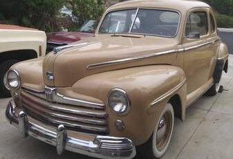 Ford-Deluxe-1948-Tan-15