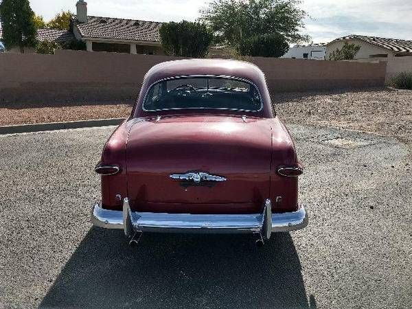 Ford-Deluxe-1949-2