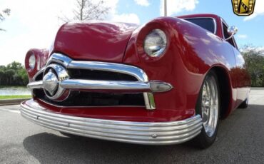 Ford-Deluxe-1950-red-7