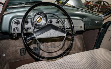 Ford-Deluxe-1951-Green-Brown-10