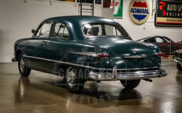 Ford-Deluxe-1951-Green-Brown-17