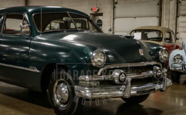Ford-Deluxe-1951-Green-Brown-23