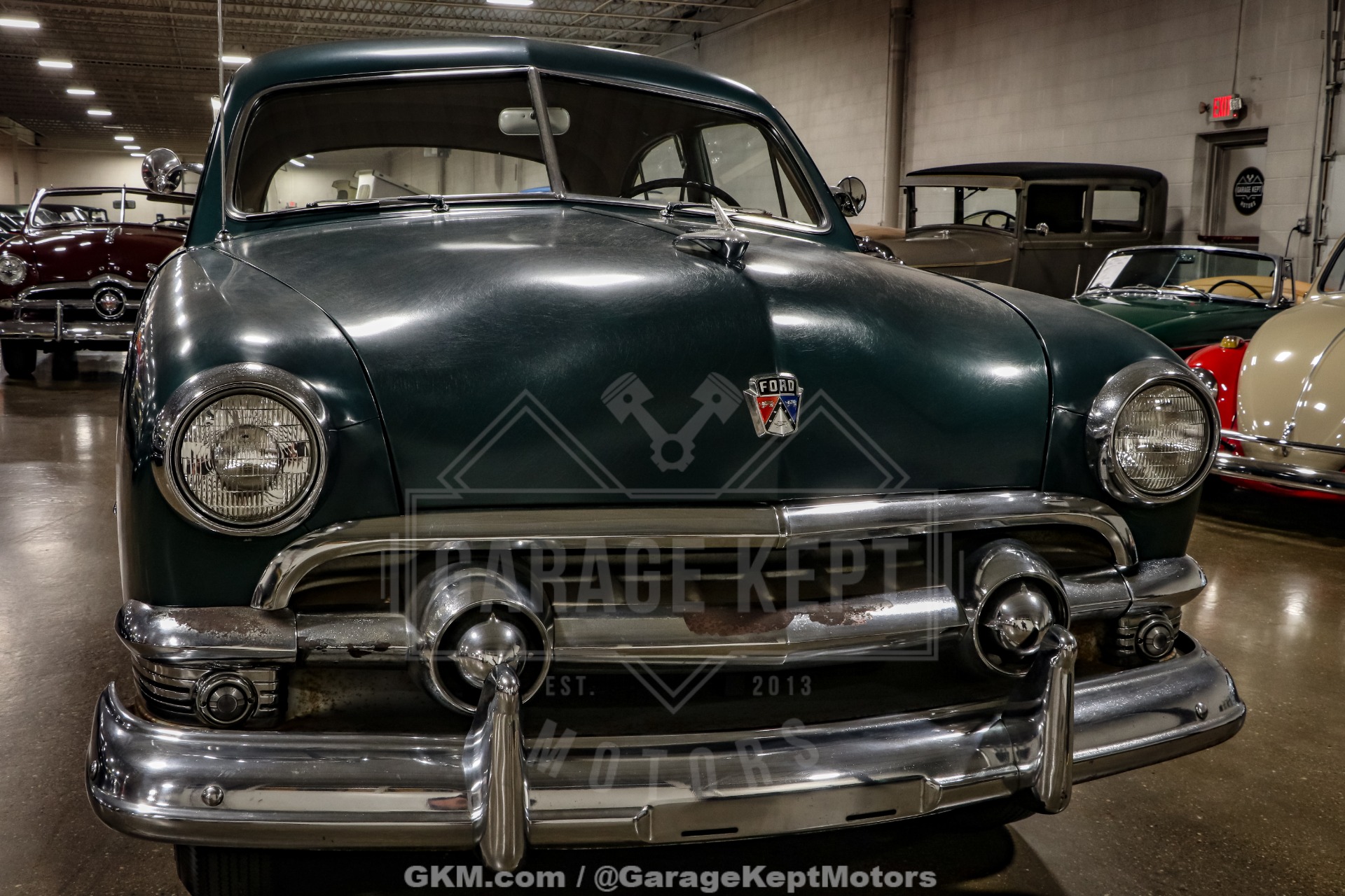 Ford-Deluxe-1951-Green-Brown-27