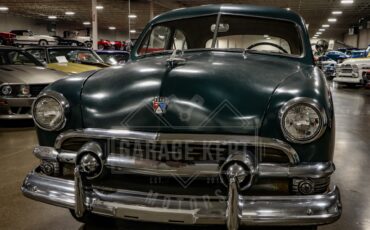 Ford-Deluxe-1951-Green-Brown-28