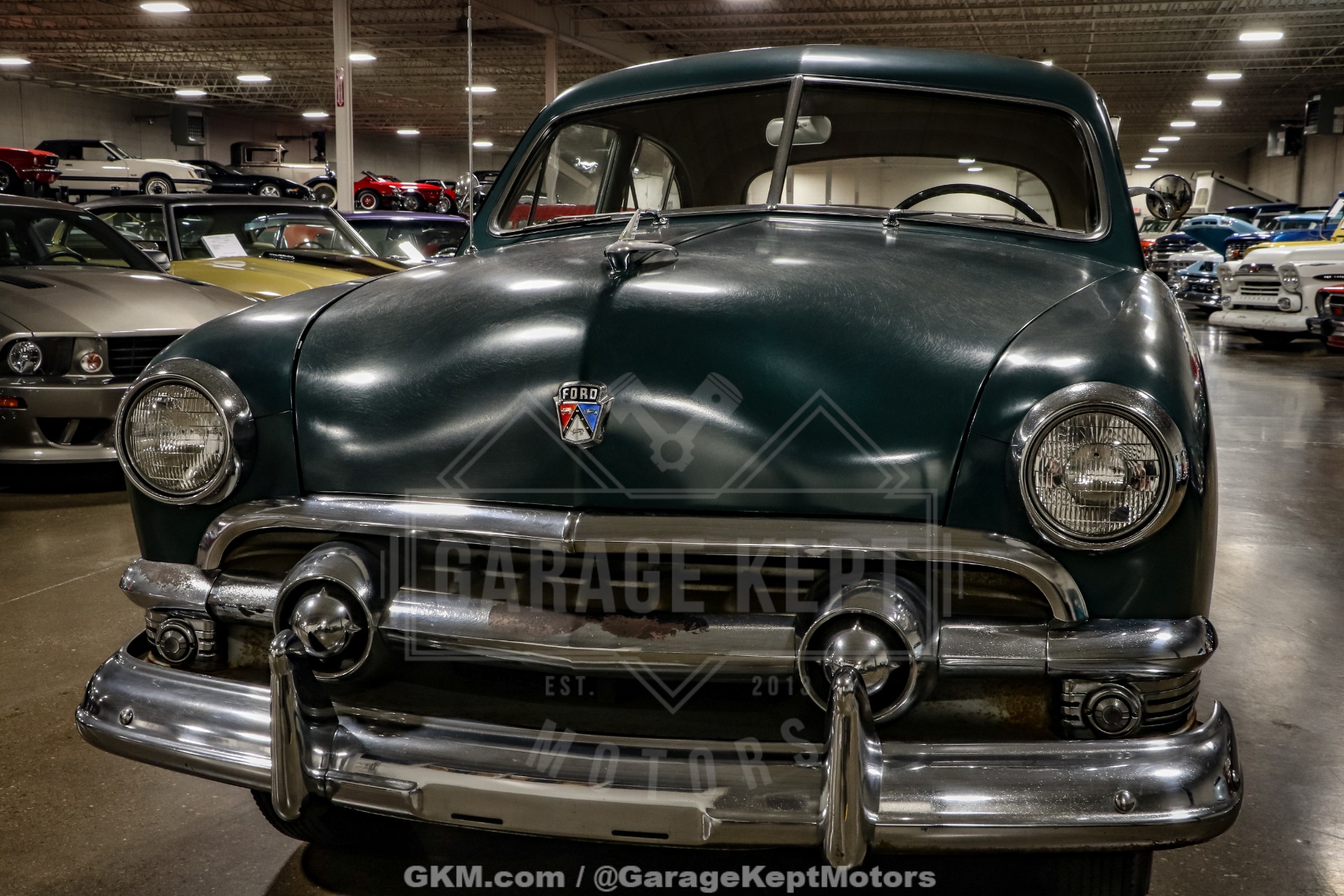 Ford-Deluxe-1951-Green-Brown-28