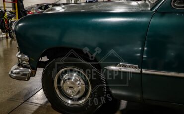 Ford-Deluxe-1951-Green-Brown-41