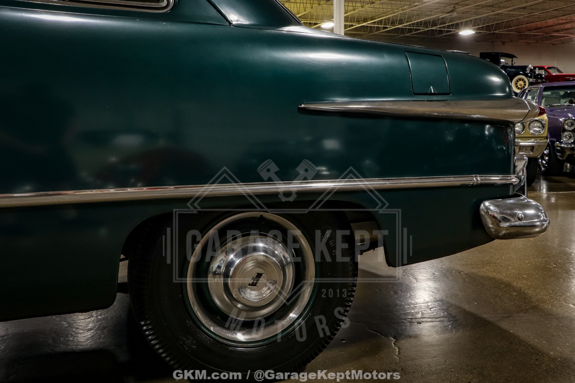 Ford-Deluxe-1951-Green-Brown-44