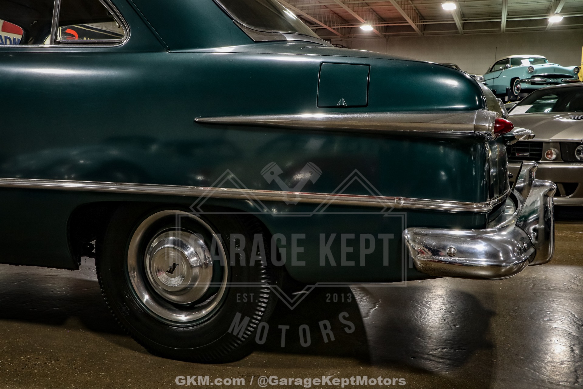 Ford-Deluxe-1951-Green-Brown-45