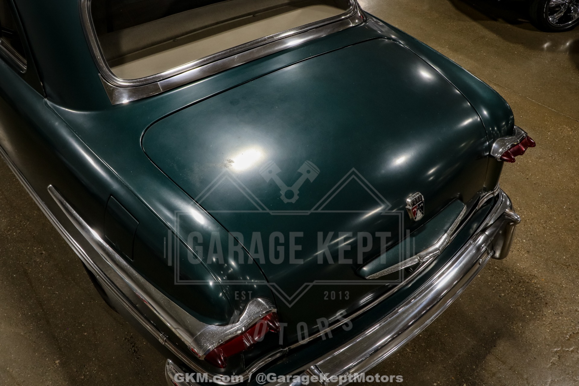Ford-Deluxe-1951-Green-Brown-46