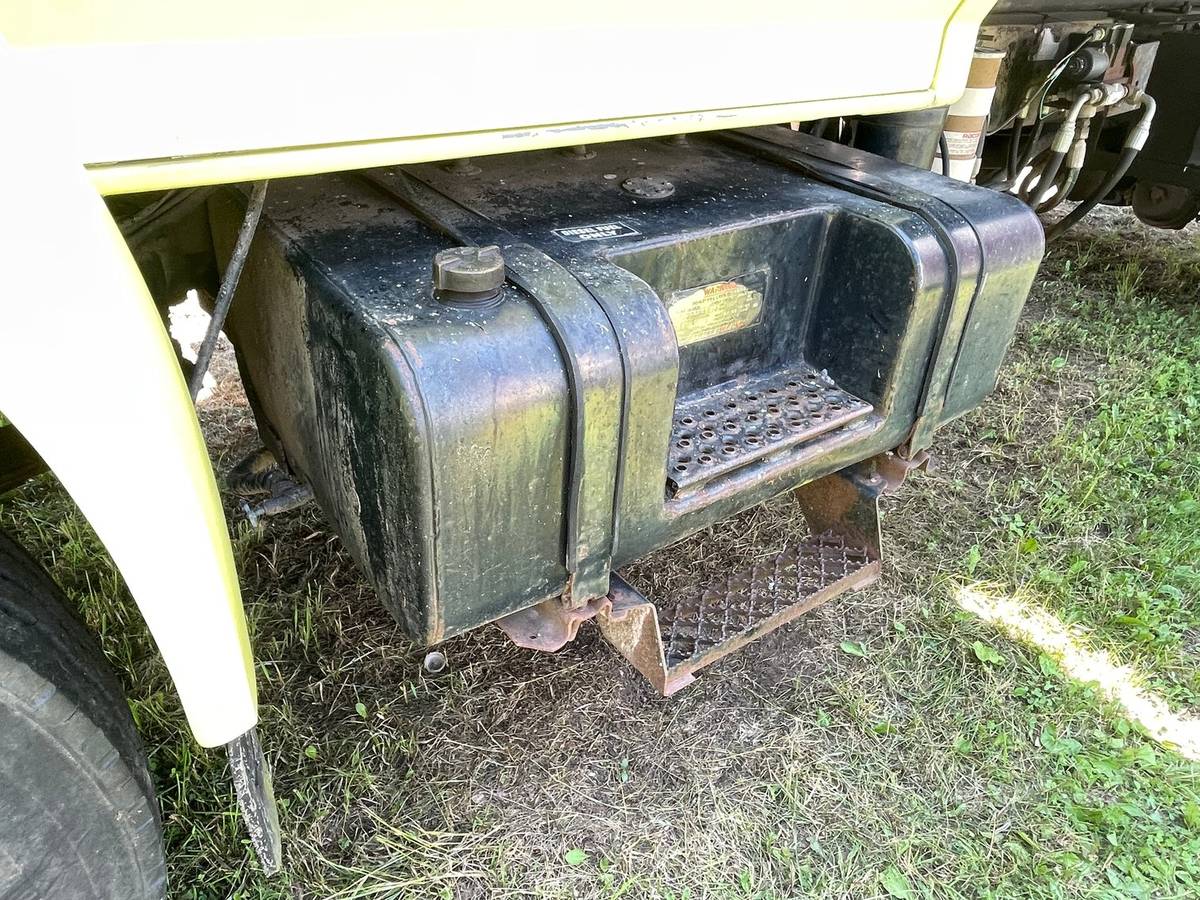 Ford-Dump-truck-diesel-1989-7