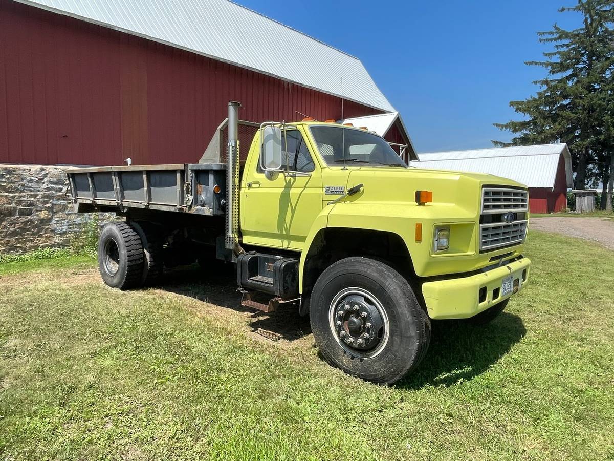 Ford-Dump-truck-diesel-1989