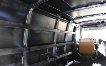 Ford-E200-1972-Black-Black-15