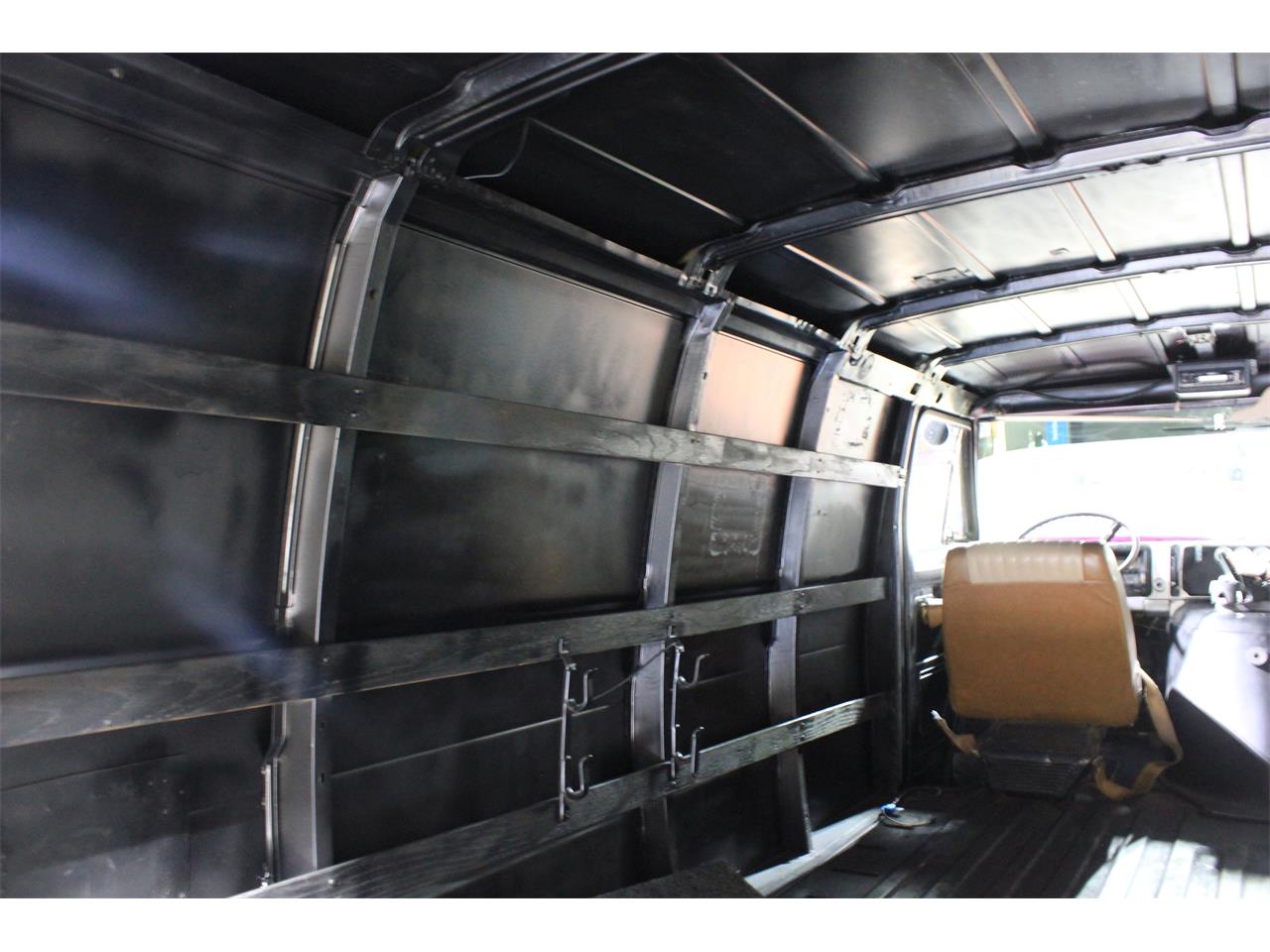 Ford-E200-1972-Black-Black-15