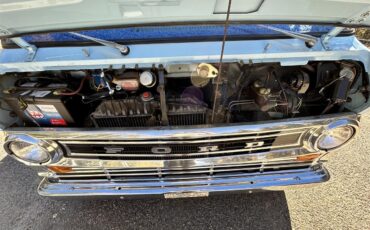 Ford-E200-1973-Baby-Blue-Blue-11