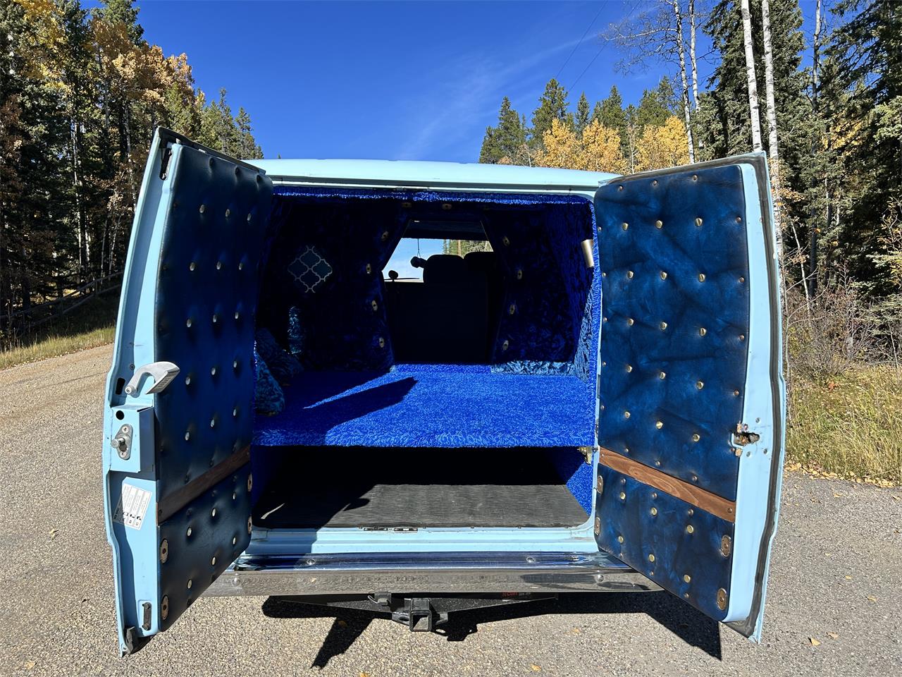 Ford-E200-1973-Baby-Blue-Blue-15