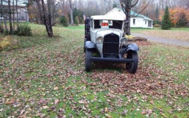 Ford-E350-1931-White-Black-2
