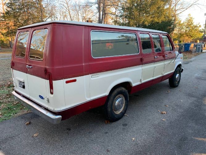 Ford-E350-1988-1