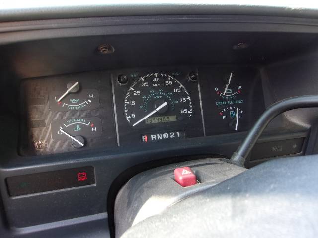 Ford-E350-ambulance-diesel-1993-custom-5