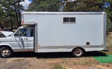 Ford-E350-diesel-1990-white