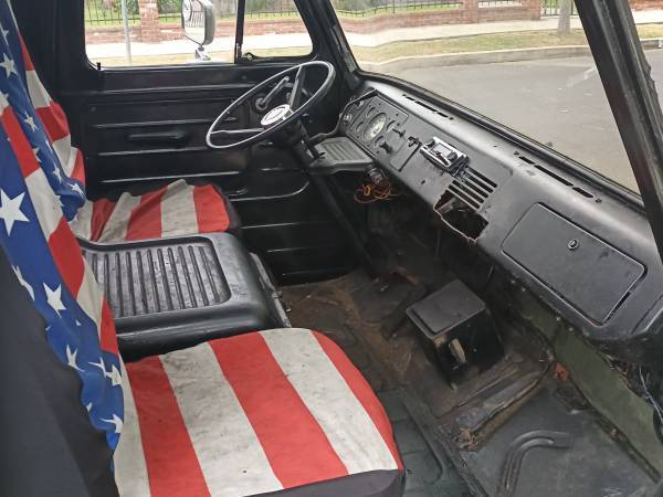 Ford-Econoline-100-1966-black-7