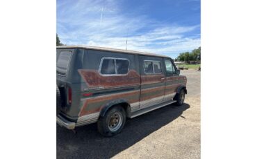 Ford-Econoline-1977-Pantene-Beige-6
