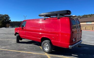 Ford-Econoline-1981-Red-5