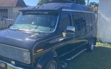 Ford-Econoline-1983-Black-7