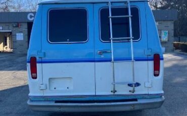 Ford-Econoline-1984-BlueWhite-Blue-Leather-7