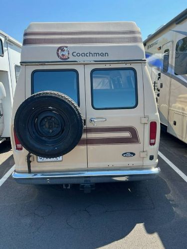 Ford-Econoline-1985-1