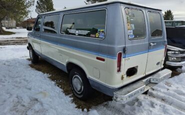 Ford-Econoline-1986-Blue-1