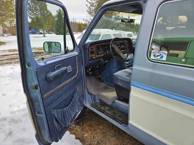 Ford-Econoline-1986-Blue-3