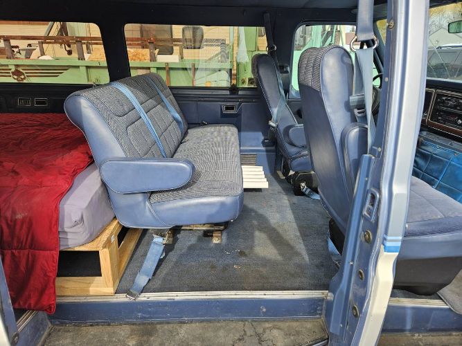 Ford-Econoline-1986-Blue-4