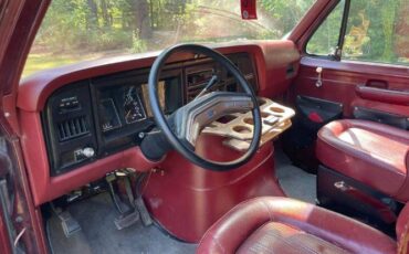 Ford-Econoline-1987-Red-2