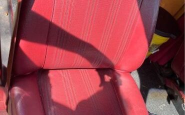 Ford-Econoline-1987-Red-3